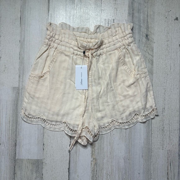 NWT Lovers + Friends High Waist Shorts Size Small - Picture 1 of 4